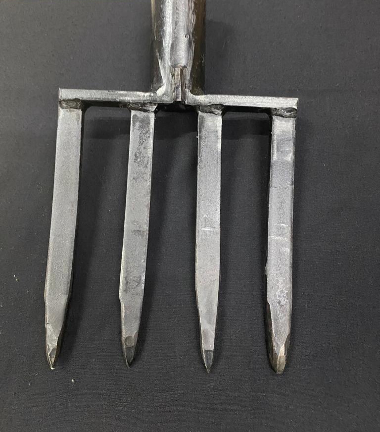       4 LÜ ÇATAL BEL